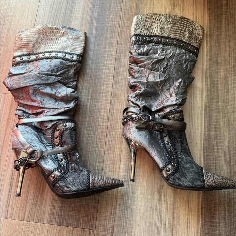 Designer Metallic Textured Boots